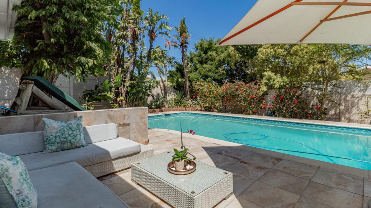 Sea Breeze Hotell Bloubergstrand Eksteriør bilde