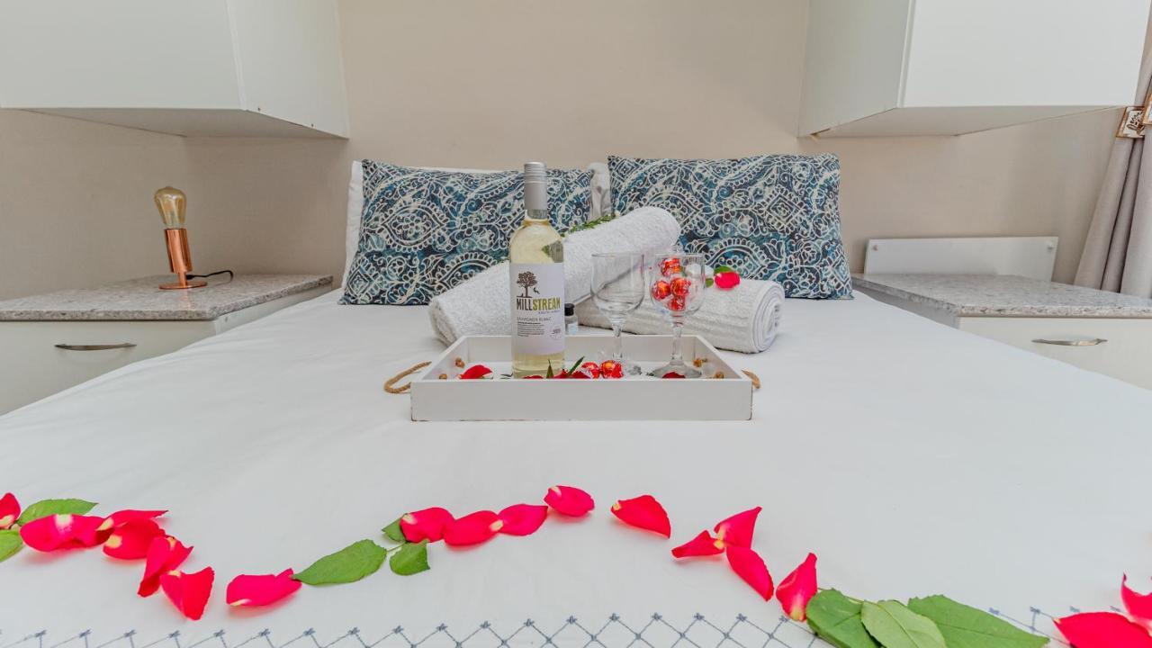 Sea Breeze Hotell Bloubergstrand Eksteriør bilde